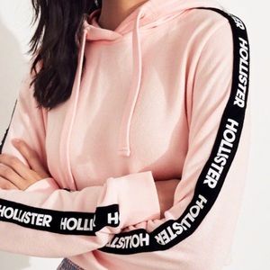 NWT Hollister Cropped Hoodie